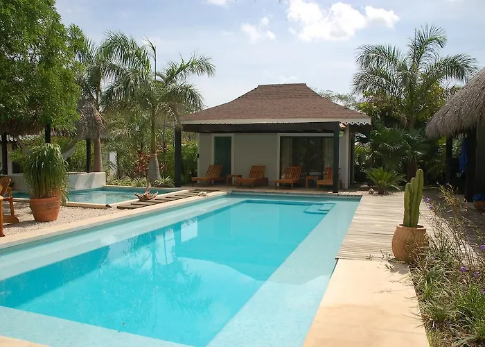 Casa Almendra Tamarindo