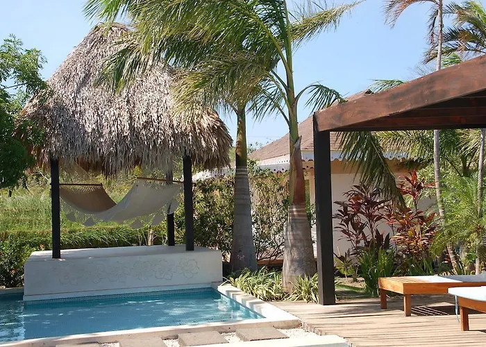 Hotel Casa Almendra Tamarindo