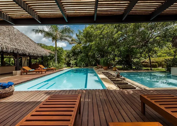 Hotel Casa Almendra Tamarindo