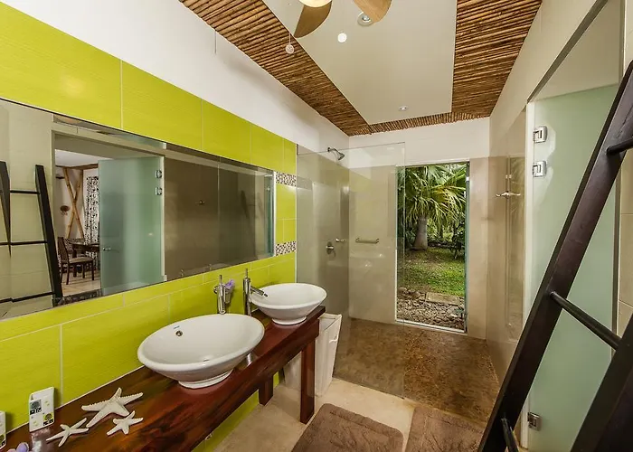 Hotel Casa Almendra Tamarindo
